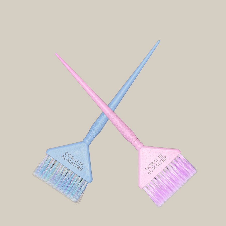 2 Pinceaux Coralie Aumaitre  1 rose + 1 bleu